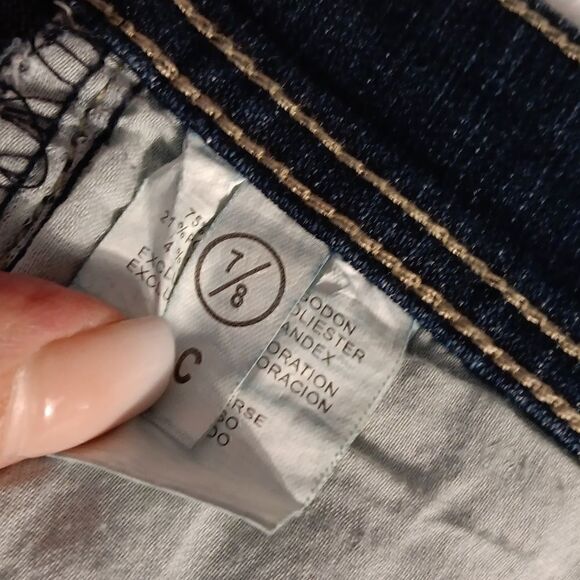 Be Girl Stretch Denim Shorts - Picture 6 of 7